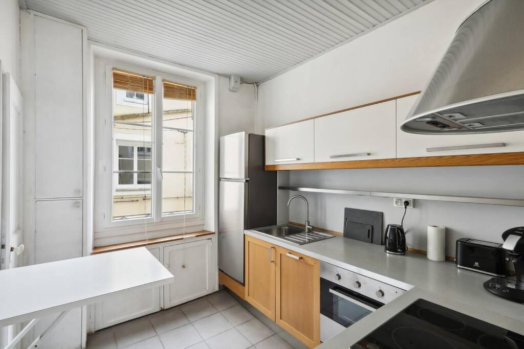 Michel Columb Elegant - En Centre Ville Nantes Exterior foto